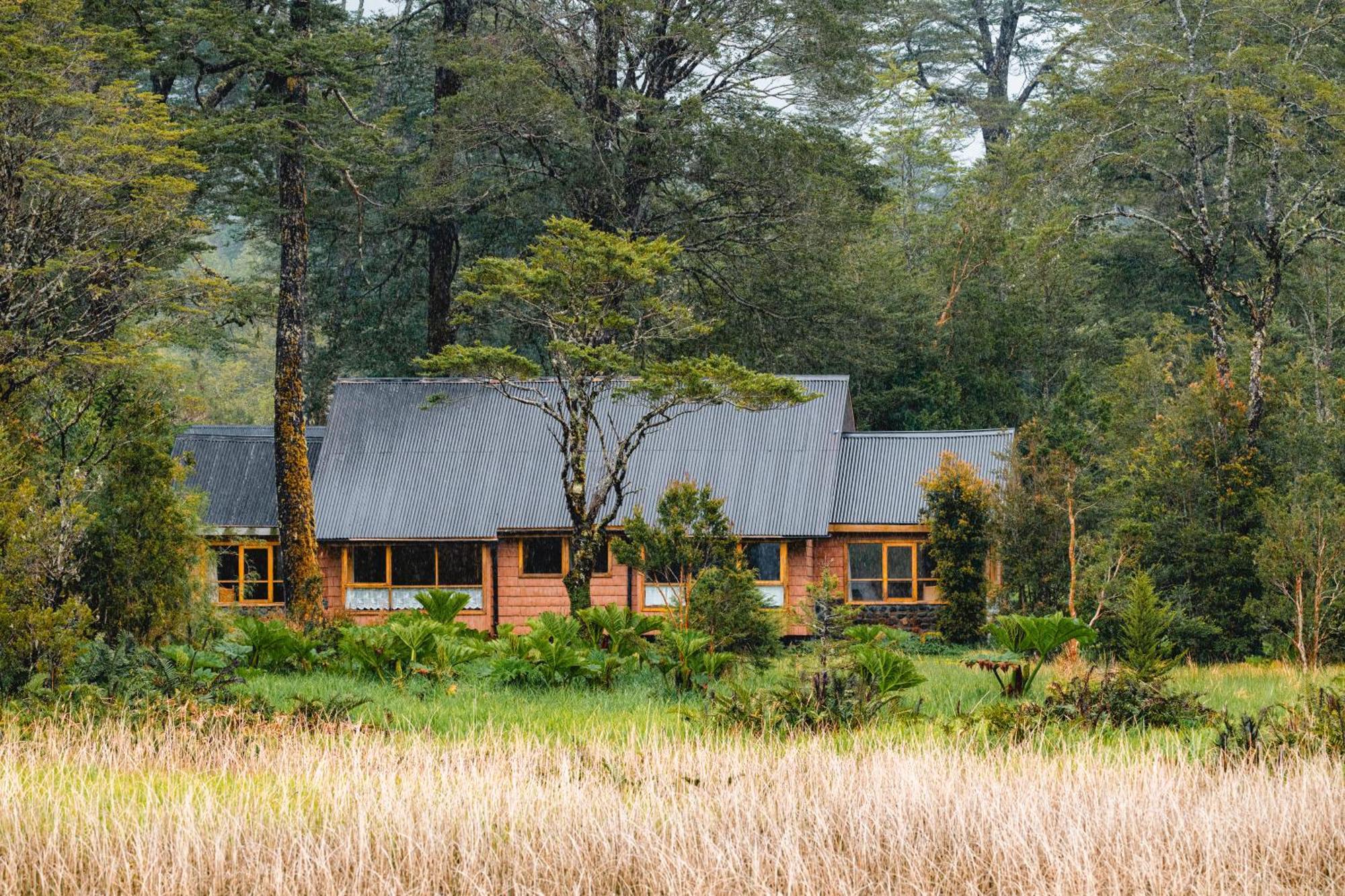 פוארטו פויוואפי El Pangue Lodge מראה חיצוני תמונה