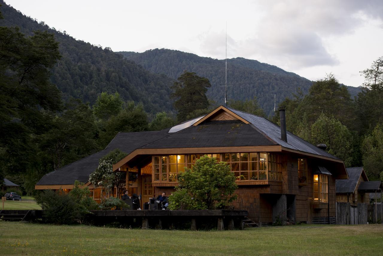 פוארטו פויוואפי El Pangue Lodge מראה חיצוני תמונה